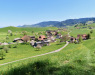 Brettingen; auf dem Wanderweg hinauf nach Stalden