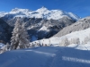 Winterstimmung auf der Alp Flix; das Dorf Sur; Piz Forbesch  3226m, Piz Arbalatsch 3203m