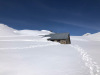 Alöphütte Alp da Buond Sur eingeschneit